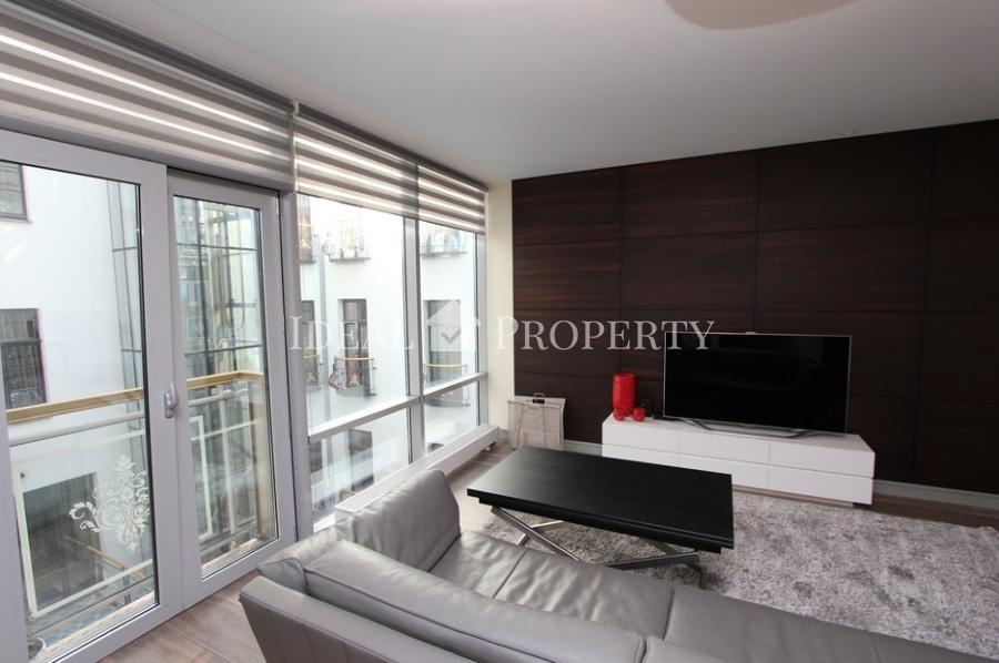 For sale compact apartment with 2 bedrooms in Aleksandra project.