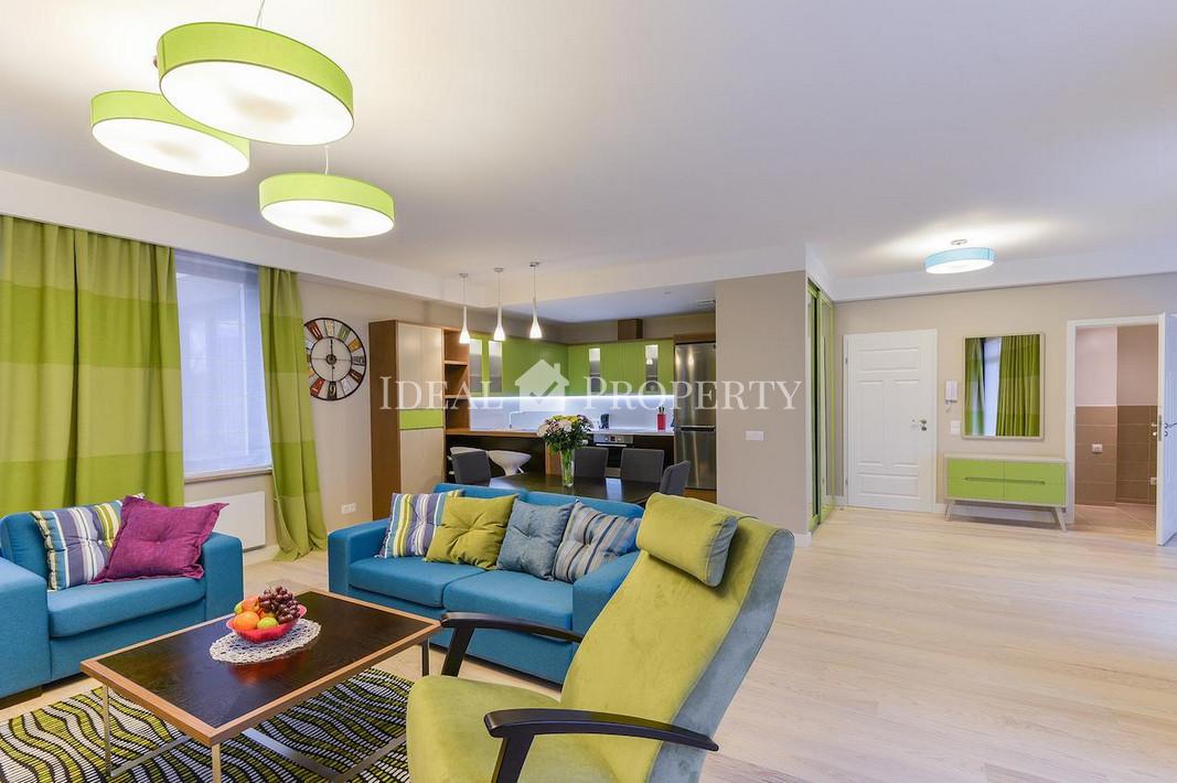 For sale a wonderful two-bedroom apartment with designer renovation in the new project PARK ALLEY.