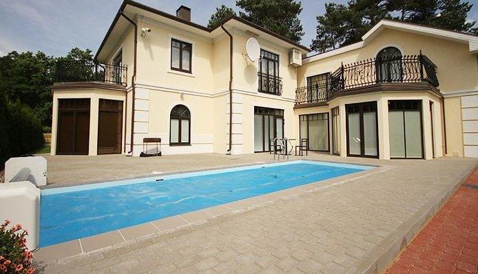 Luxury villa for sale in Jurmala!