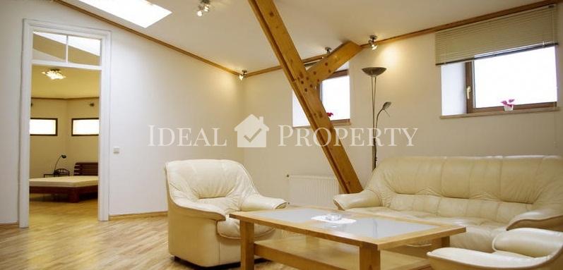 Bright and spacious apartment right in the heart of Riga.