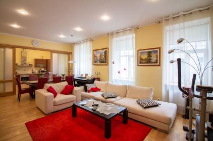 Квартира в Тихом центре, посольский район!