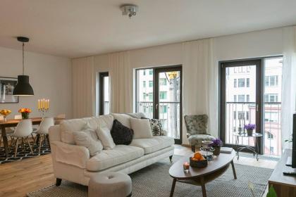 Квартира  расположена на 3-м этаже, и состоит из 3-х комнат...