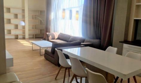 We offer for rent a furnished 4-room apartment, in the quiet center of Riga, next to Viesturdārzs park, in the project  Property. Riga. Jurmala. Latvia.