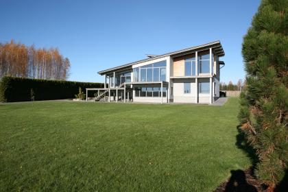 Особняк на берегу Даугавы