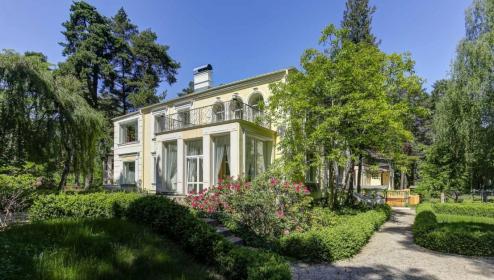 Elegant, luxurious villa with high quality designer-made interior decoration. Property. Riga. Jurmala. Latvia.